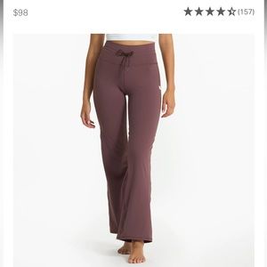 Vuori daily wide leg leggings